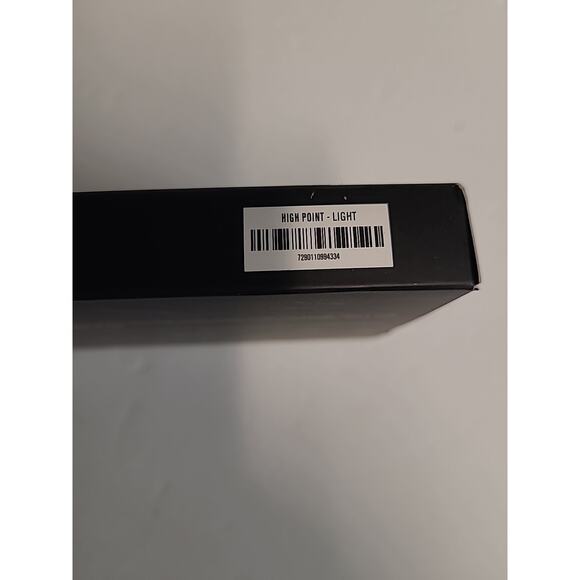 IL Makiage High Point Bronzer Blush Highlighter Pro Palette Light NEW - Picture 7 of 8